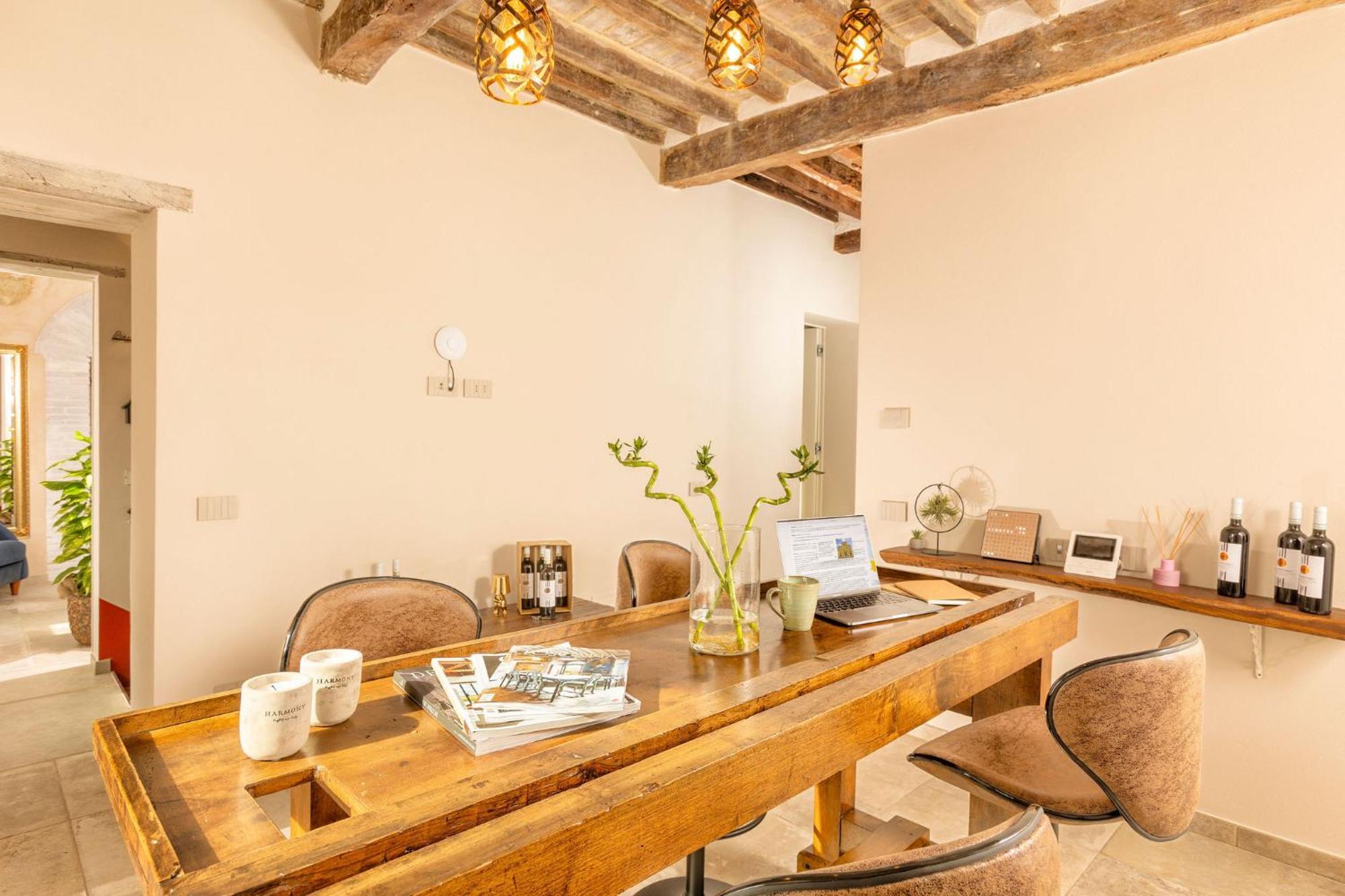 Palazzo Falcinelli Luxury Room In Montepulciano Center With Air Conditioning And Elevator 외부 사진