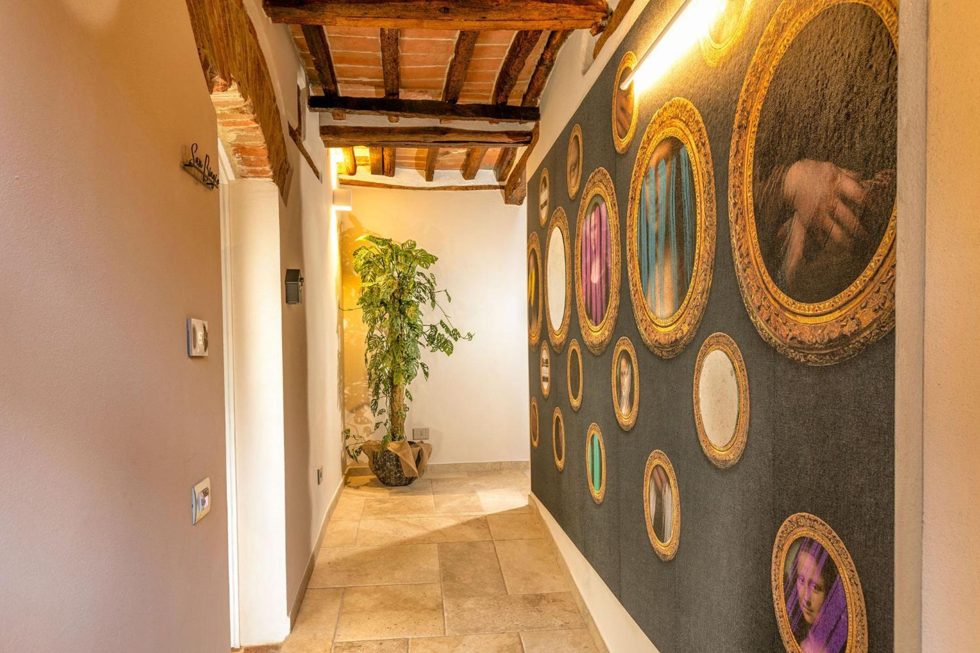 Palazzo Falcinelli Luxury Room In Montepulciano Center With Air Conditioning And Elevator 외부 사진