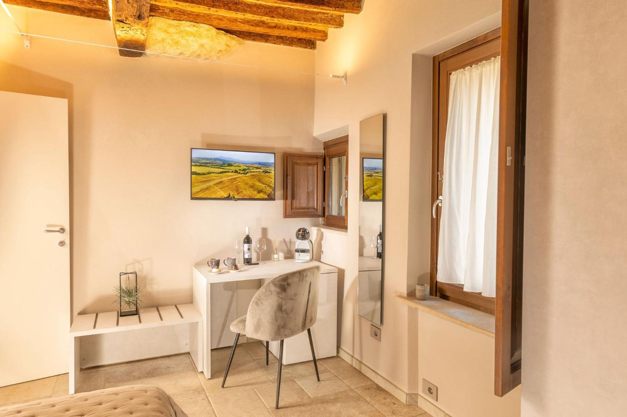 Palazzo Falcinelli Luxury Room In Montepulciano Center With Air Conditioning And Elevator 외부 사진